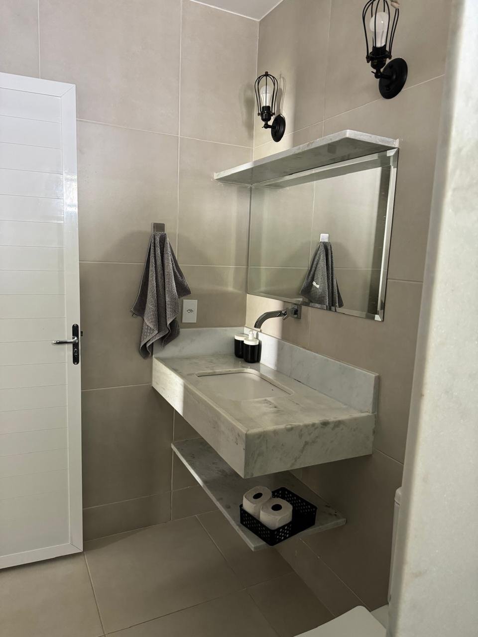 6b3662f4-d2ee-4eb0-ba79-ed70c51c62d7