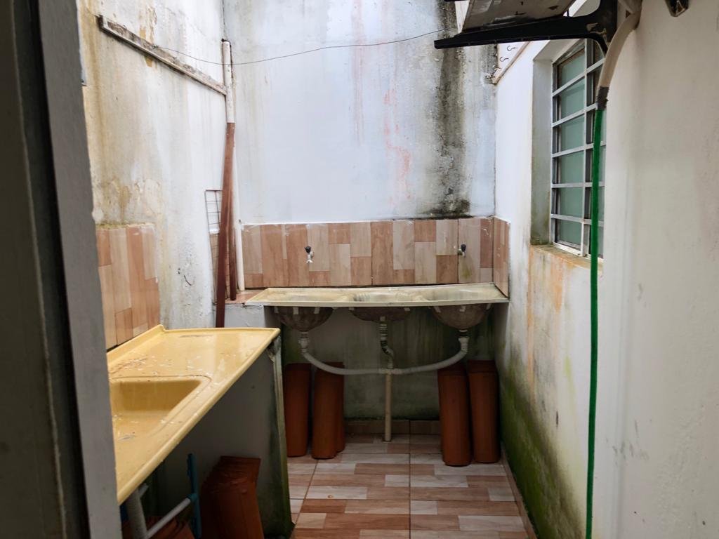 8f157b61-c764-4099-91bf-54df9a33e216