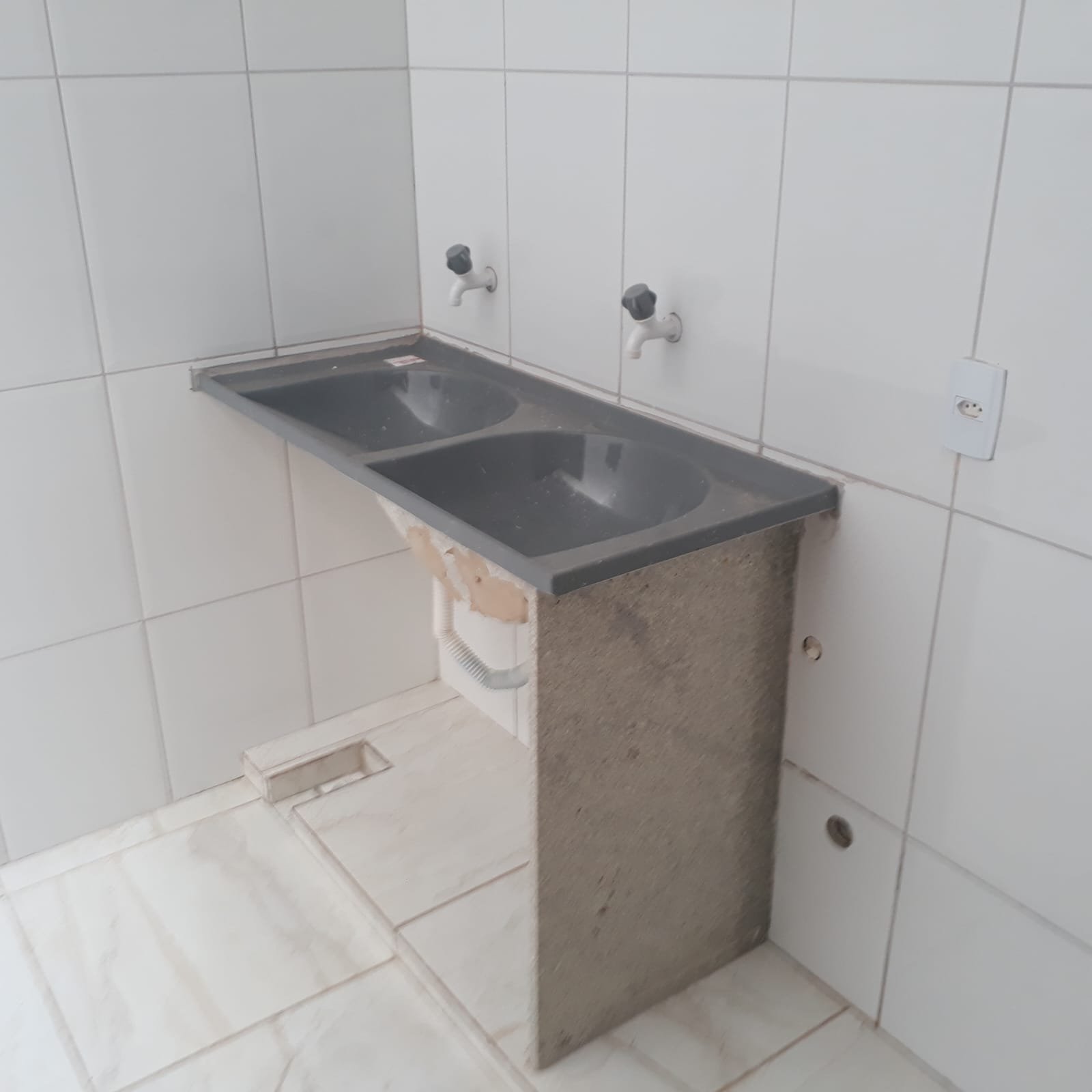 910f2633-1cef-450e-8baa-e3833e2685a5