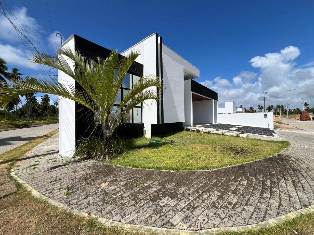 WhatsApp Image 2025-06-12 at 17.52.56