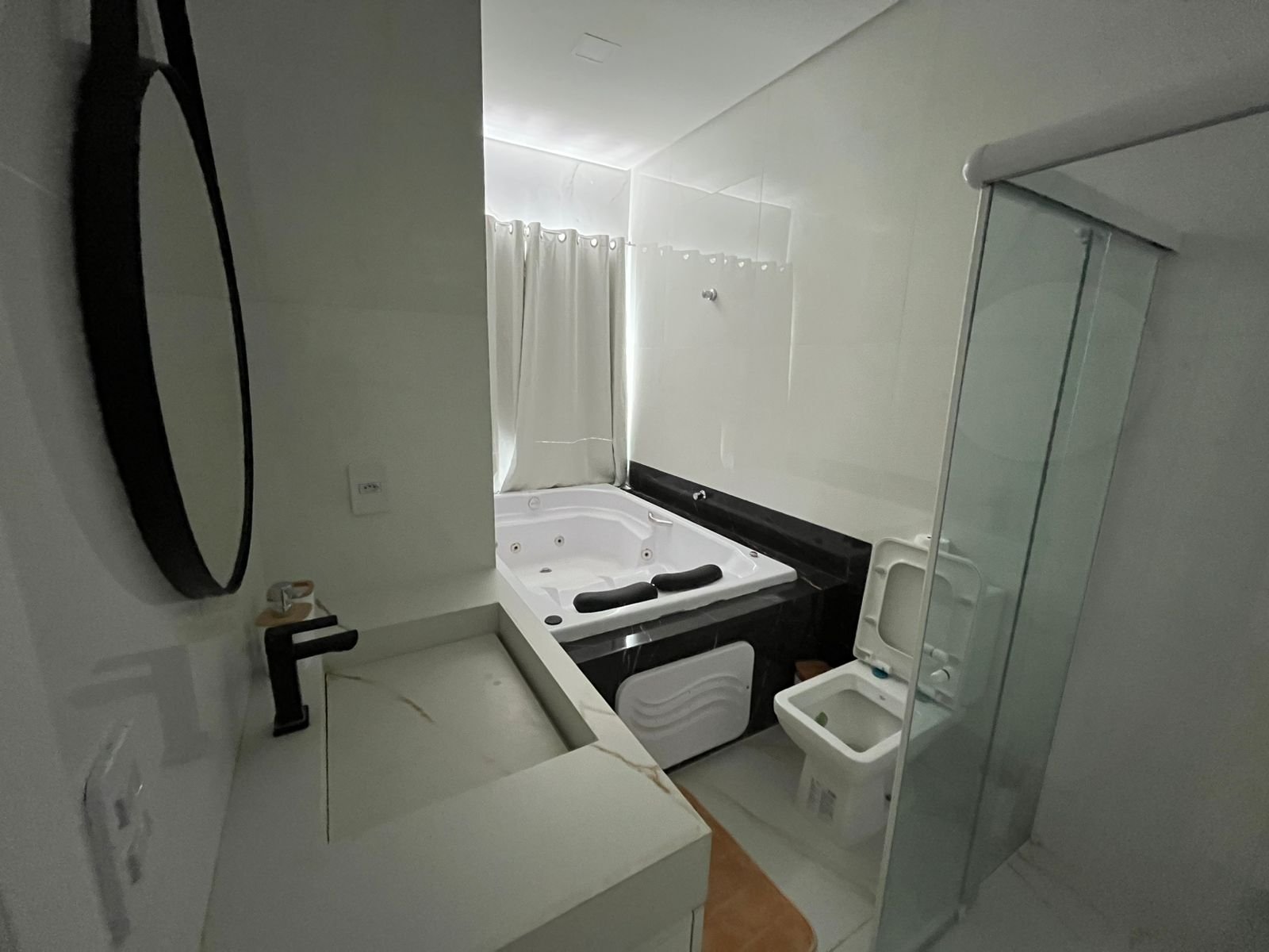 WhatsApp Image 2025-06-12 at 17.53.00