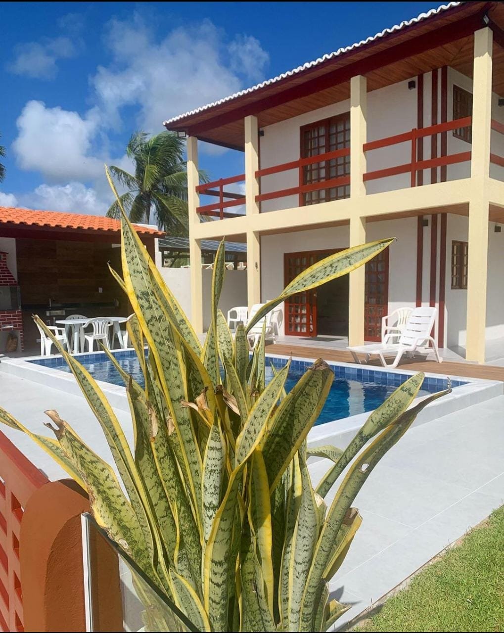 a5c110ff-9e8f-42e8-9b5d-e28085d768e7