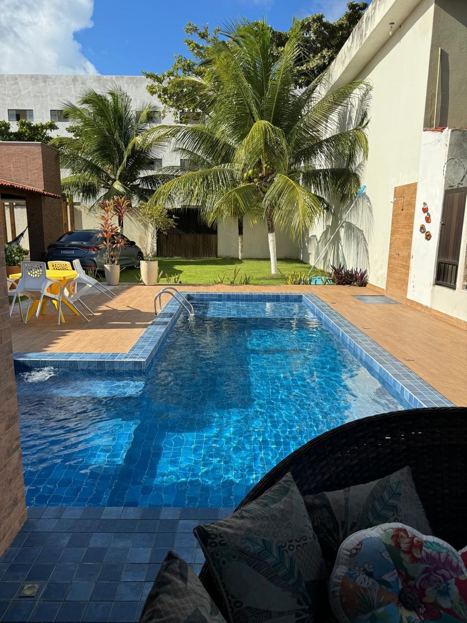 b7cbbe7a-48b2-4496-8011-9eabb3adc15d