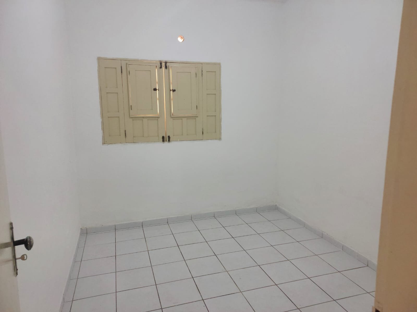 e047416c-ae73-44fb-9c63-8a640453a46d