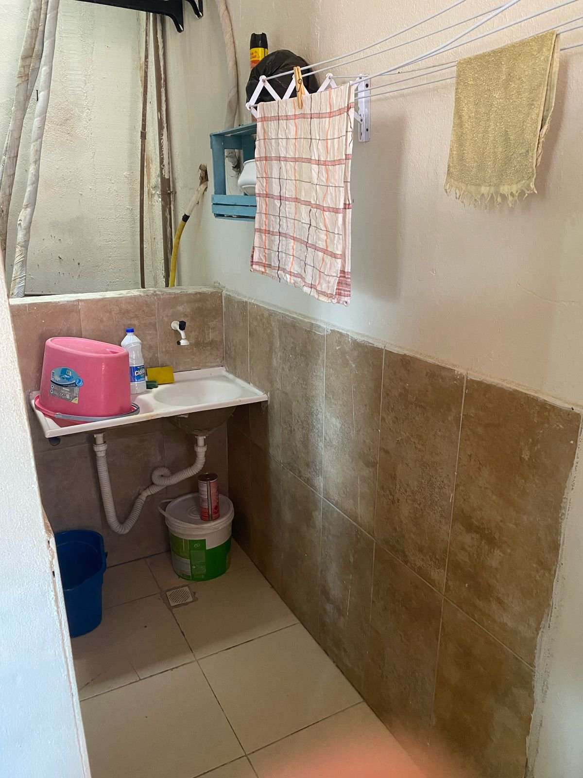 f584a1e5-cf31-42f8-98ba-ecc0ef46f590